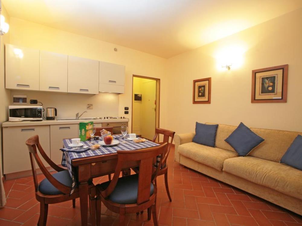 Palazzo Gamba Al Duomo Apartahotel Florencia