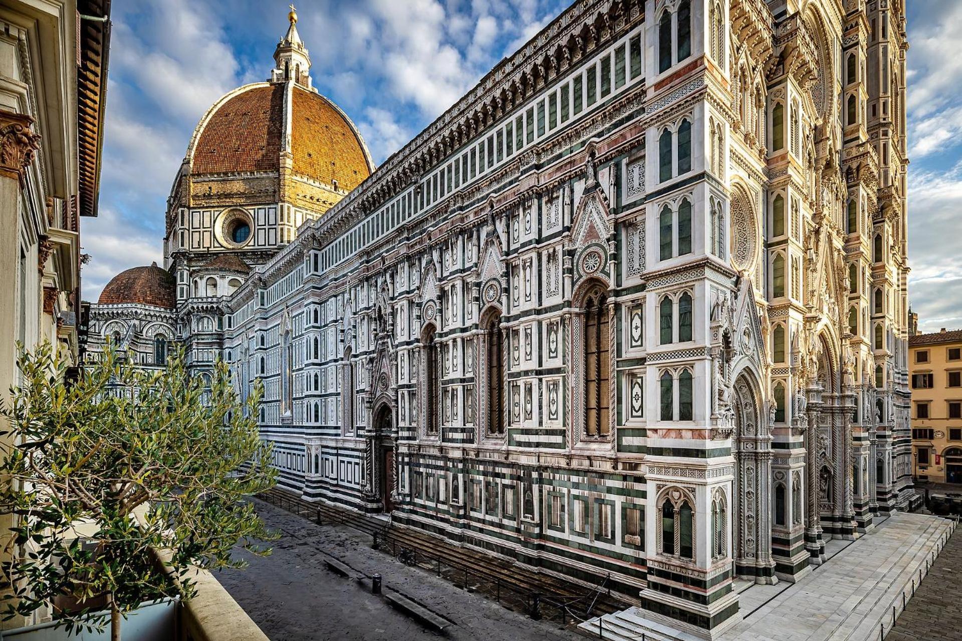 Palazzo Gamba Al Duomo Apartahotel Florencia